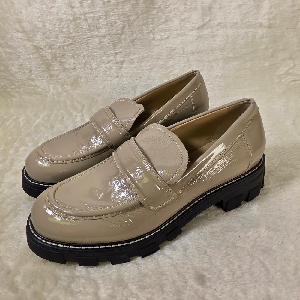 La Canadienne Della Loafers Nude Waterproof Patent Leather Lug Sole Women 11 NEW